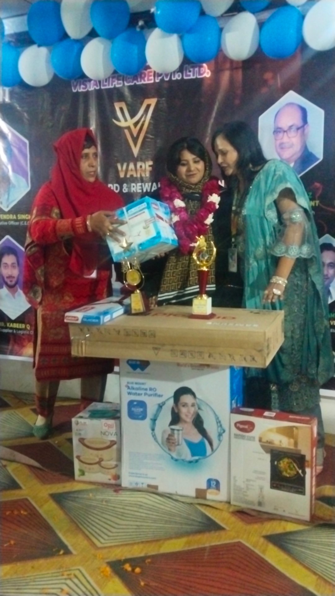 SB62220	shazia khan